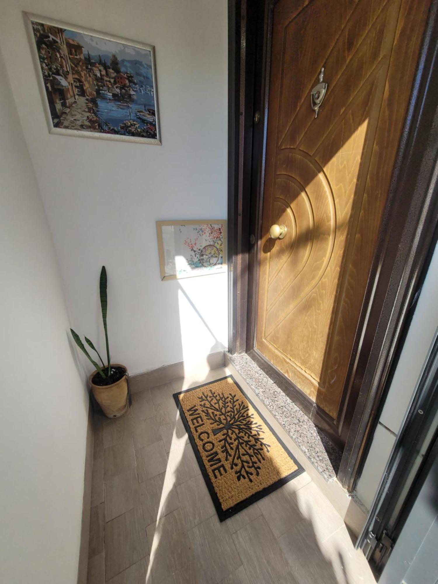 An Apartment With Fireplace ติรานา ภายนอก รูปภาพ