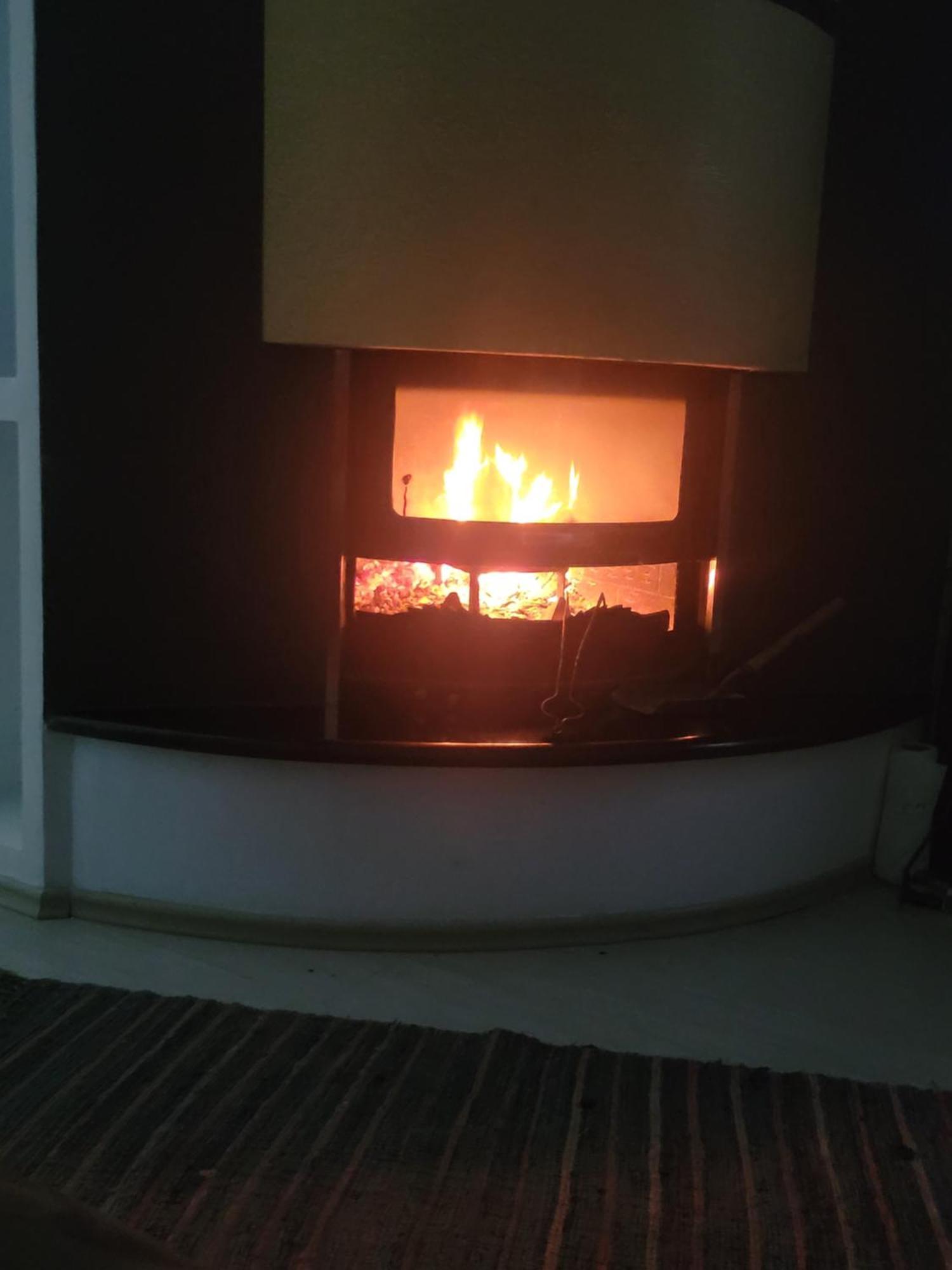 An Apartment With Fireplace ติรานา ภายนอก รูปภาพ
